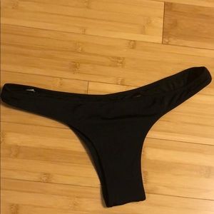 Cheeky bikini bottoms